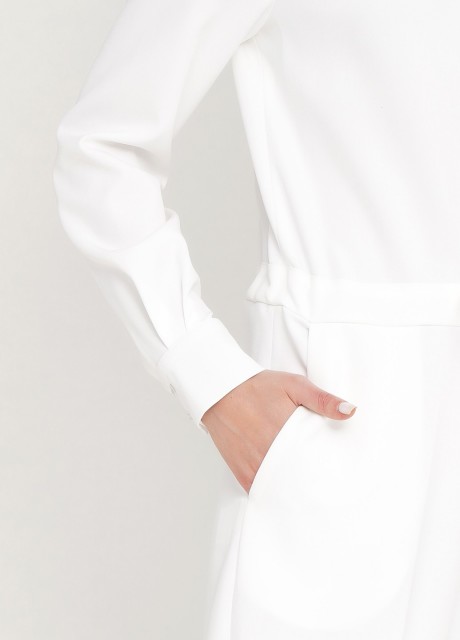 Білий комбінезон2590 купить