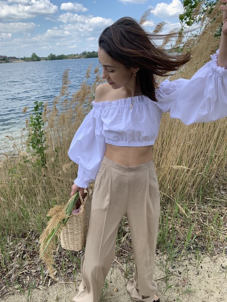 Коротка блузка з довгим рукавом 29782978 купить