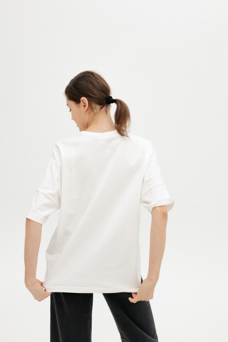 Біла футболка 38203820 купить