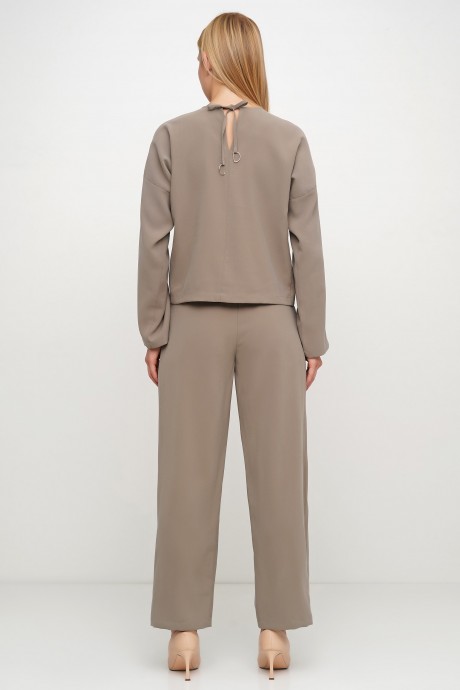 Оливковый блузон свободного силуэта под пояс3022 купить