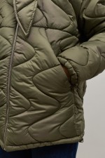 Зелена стьобана куртка 4075 фото 3