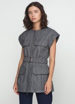 Жилет с накладными карманами,под пояс фото 0
