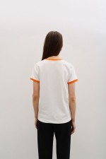 Біла футболка з друком 3791 фото 2