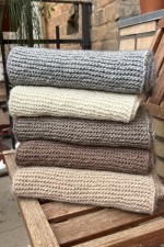 Трикотажний шарф ручної в'язки фото 0