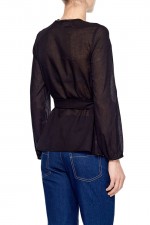 Черная блуза на запахе фото 1