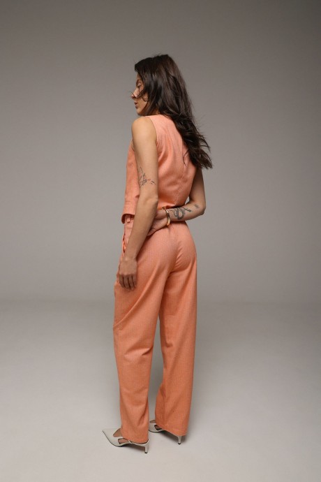 Помаранчевий жилет 38653865 купить