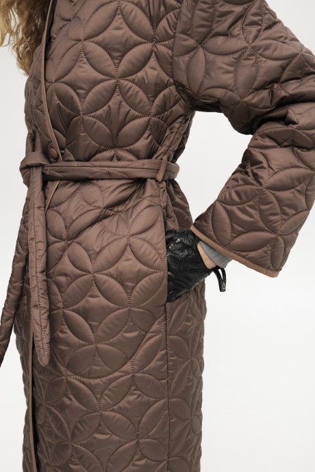 Коричневе стьобане пальто 39163916 купить