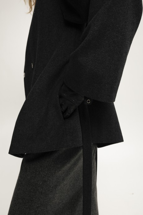 Сіре коротке пальто 38893889 купить