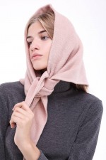 Косынка из персиковой ангоры фото 0