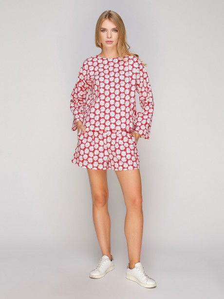 Блуза в белую ромашку2700 купить