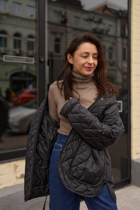 Чорна стьобана куртка 40464046 купить