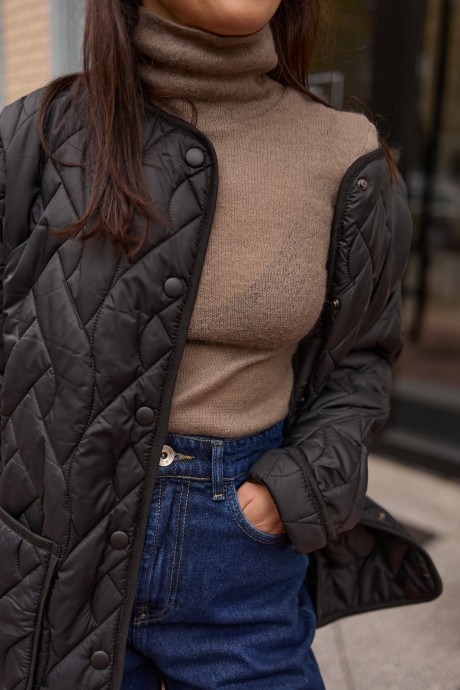 Чорна стьобана куртка 40464046 купить