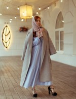 Серебрисо-голубое трехярусное платье. фото 3