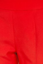 Красные классические брюки фото 2