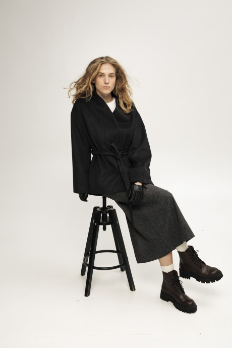 Сіре коротке пальто 38893889 купить