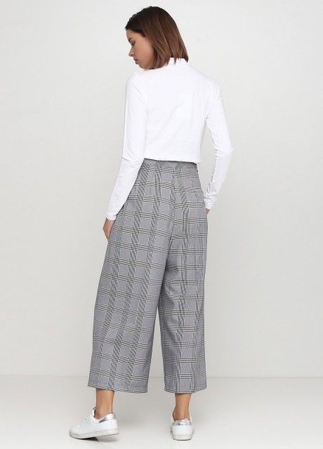 Укороченные свободные брюки в клетку2448 купить