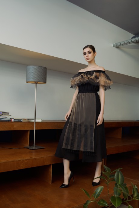 Комбинезон с рюшей на плечах1970 купить