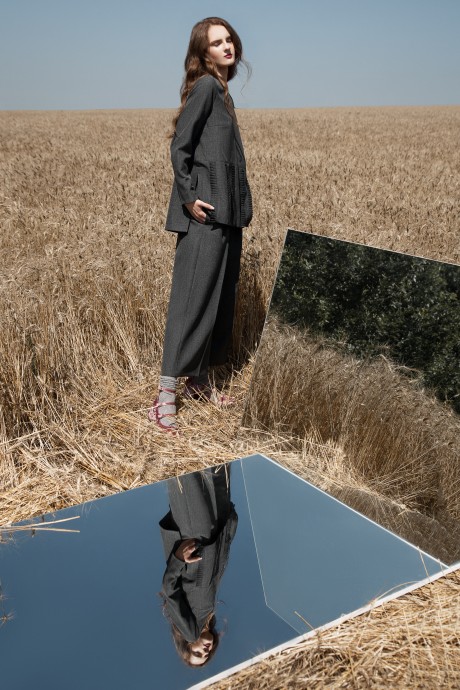 Блузон с пуговицами по спине2078 купить