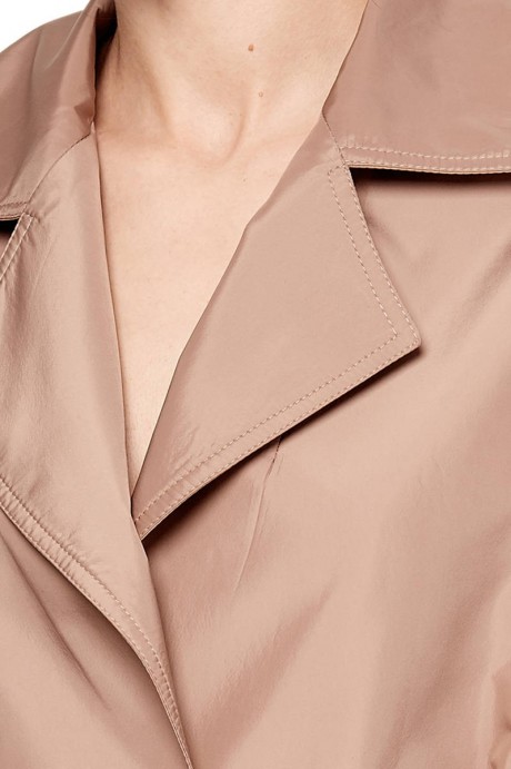 Бежевый плащ с английским воротником1906 купить