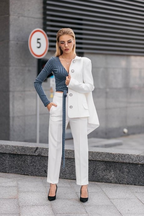 Белые классические брюки1946 купить