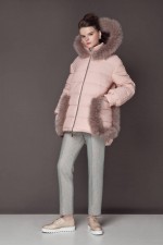 Зимняя куртка с меховой отделкой фото 0