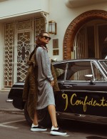 Платье midi  прямого силуета с длинным рукавом фото 3