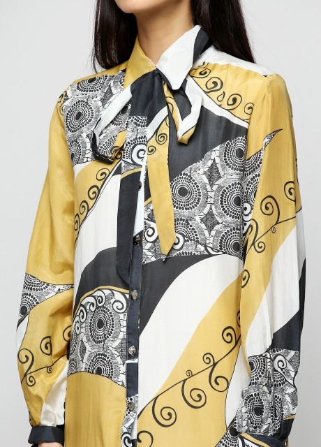 Платье-рубашка прямого силуэта с одним ярусом оборки2291 купить