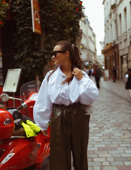 Белая рубашка с апликацией ручной работы2844 купить