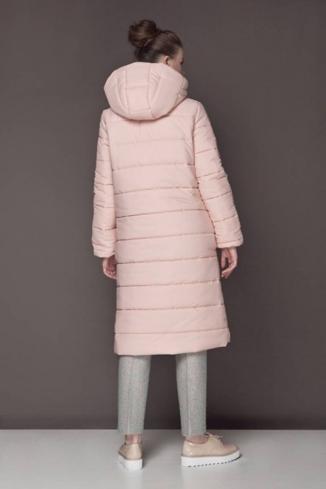 Зимнее пальто с капюшоном1557 купить