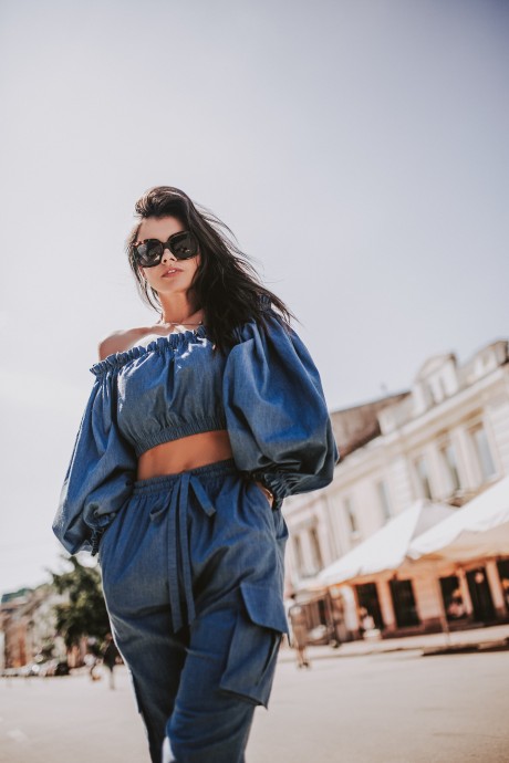 Блуза коротка із тонкого джинсу2968 купить