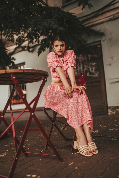 Юбка миди длины, с резинкой на поясе2980 купить