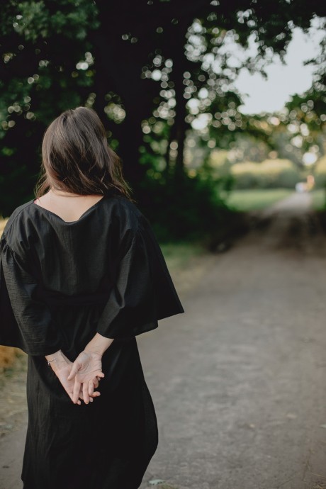 Чорна вільна сукня з поясом косичкою 32213221 купить