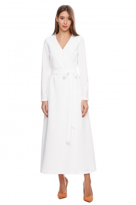 Длинное платье на запах молочного цвета2897 купить