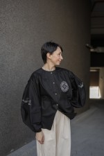 Чорна блуза з вишивкою 3821 фото 7